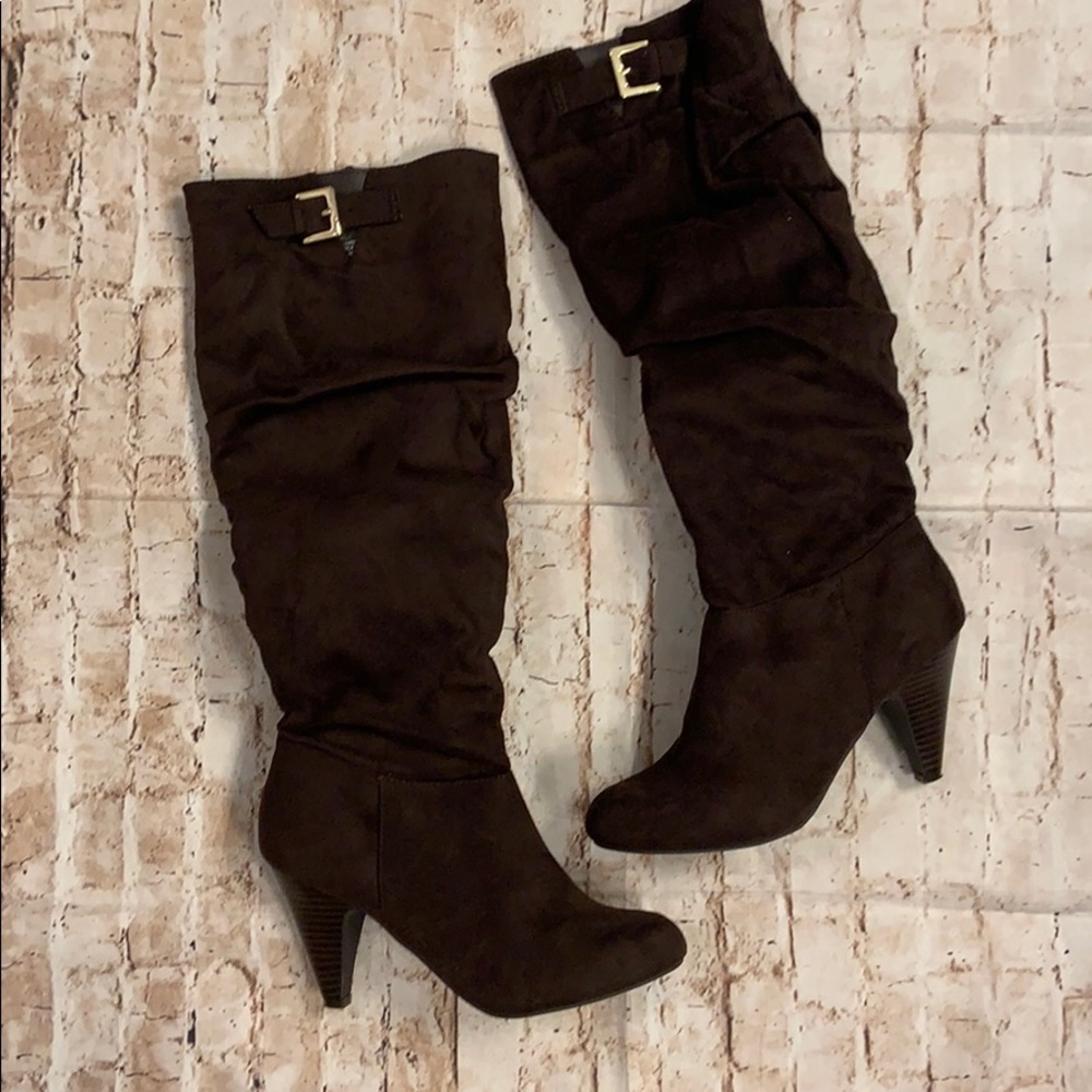 Brown boots